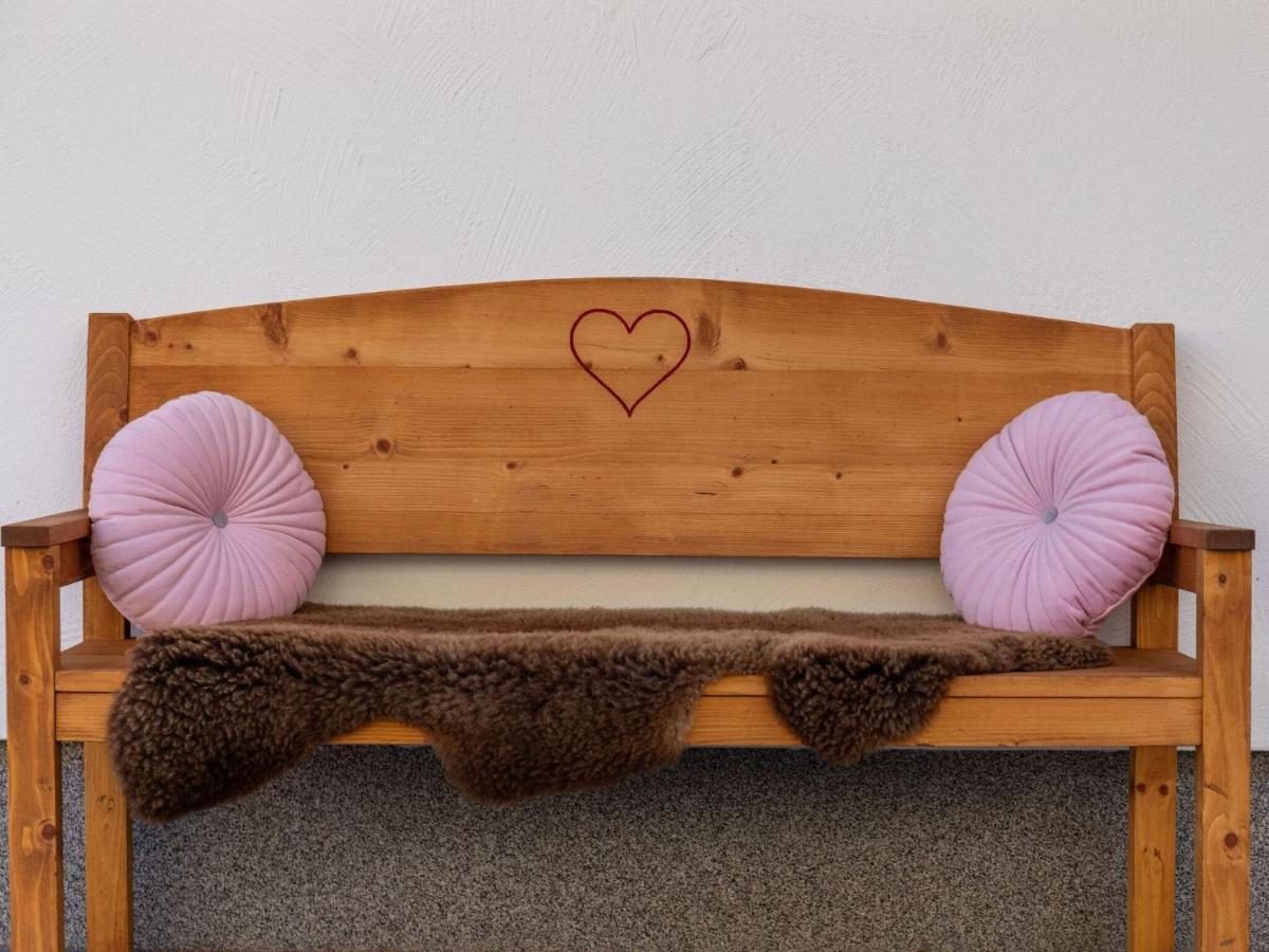 Apartment In Zillertal Arena Ski Area With Sauna 瓦尔德平古 外观 照片